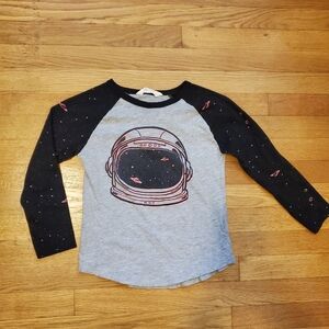 H&M Youth size 6-8 long sleeve space tee